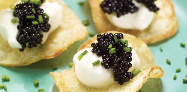 caviar potato chips recipe - Caviar Potato Chips